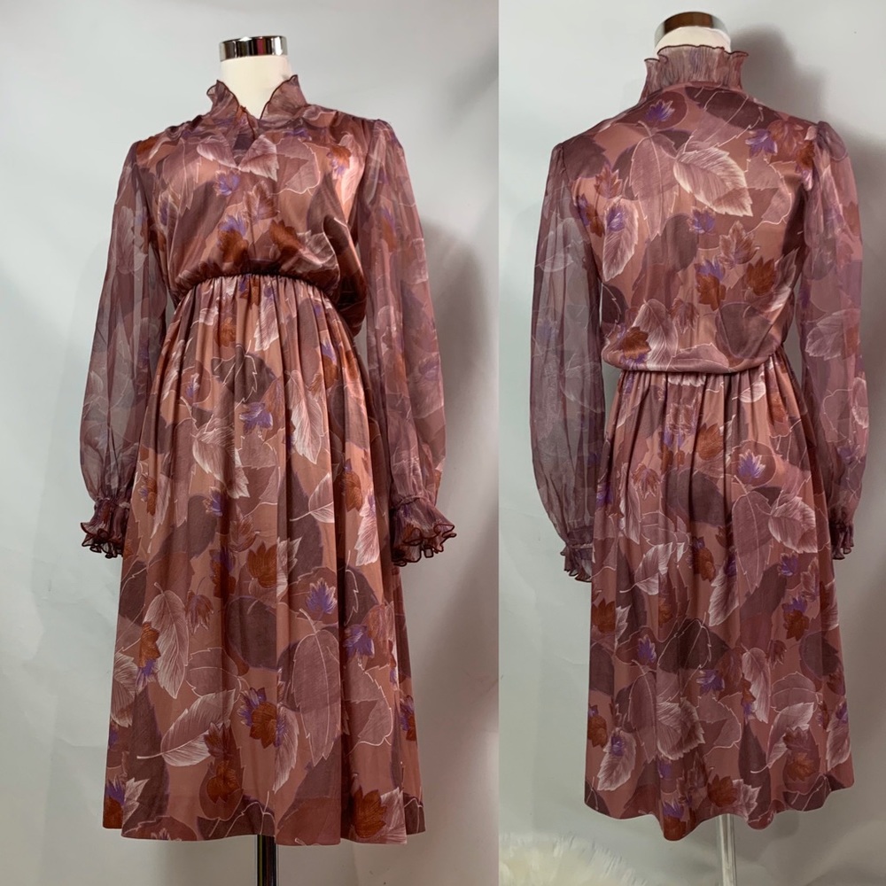 Vintage Floral Bobby’s Girl Dress